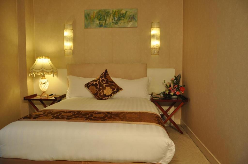 Jinrong International Hotel Shanghai Bagian luar foto