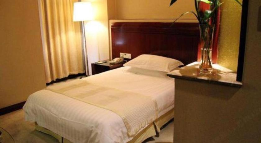 Jinrong International Hotel Shanghai Bagian luar foto